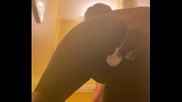 Alliyahaleciascott - update #1 - PISSING VIDEO
