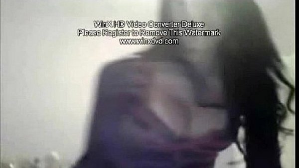 Ariadna e sua bunda enorme fazendo um anal 