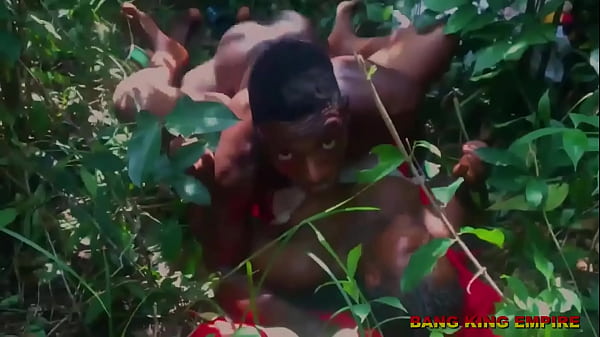 Ebony Wet Dripping Pussy Got Fuck In The Bush - Hardcore Banging thumbnail