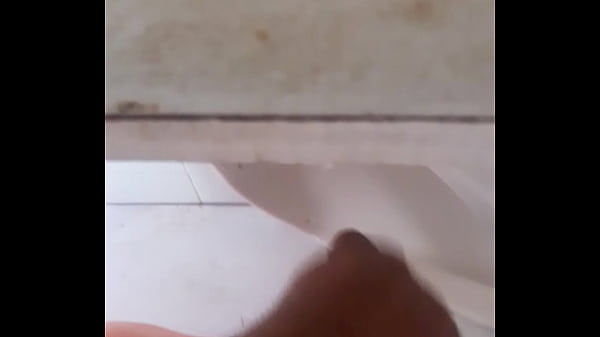 Play MP4 - Pija dura meando