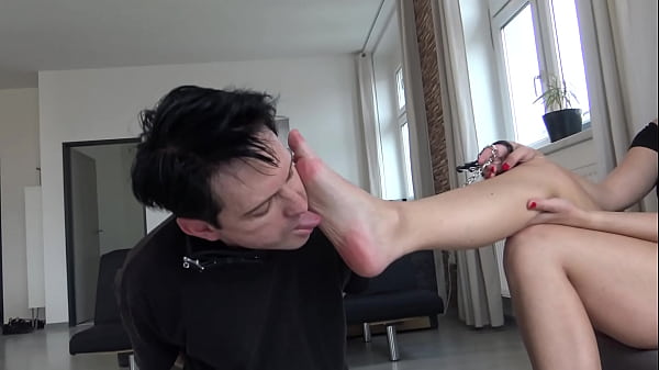 Slave Bobby Has To Lick Madame Carla's High Heels Clean thumbnail