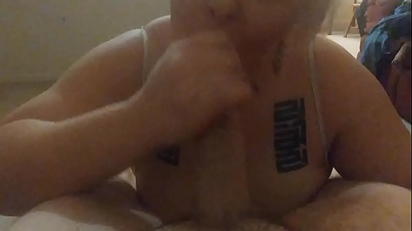 Slow Teasing_Blowjob with Oral Cumshot, Tongue, Eye Contact