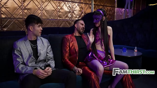 Teen fucks stepbro and stepdad in her stripclub family scandalized 