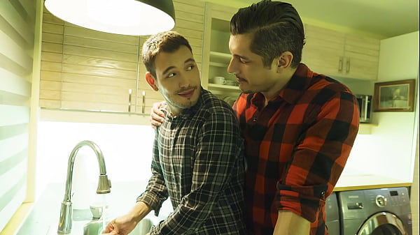 Banging My Stepson'_s Bubble Butt Because He Asked for It - Dadperv