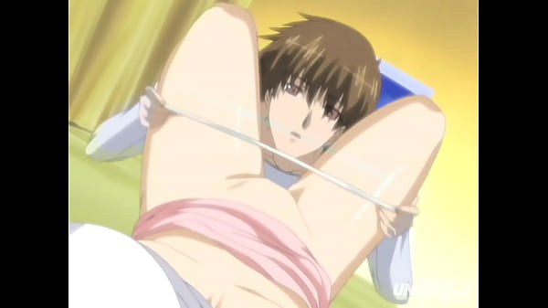 Pillo a mi hermanastra tetona cambi&aacute;ndose de ropa hentai sin censura