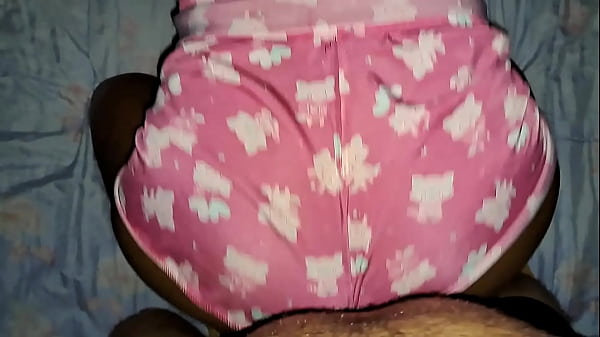 Play MP4 - gostosa danu seu cu primeira ves