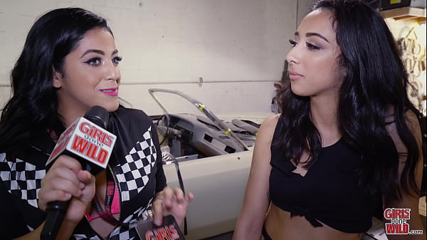 Play MP4 - Kiarra Navahoe Orgasms in Leather GGW021