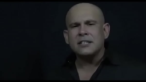 The Venezuelan singer Alexander Faria 