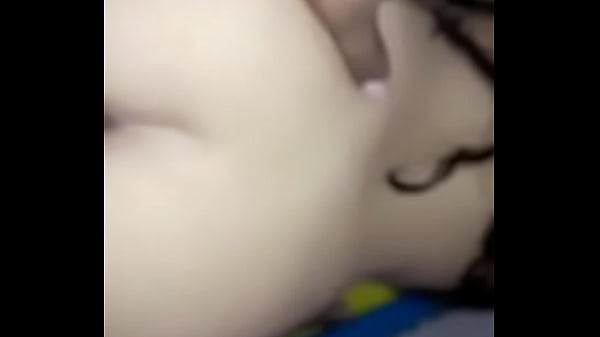 Play MP4 - Mi Macho me rompe el culo