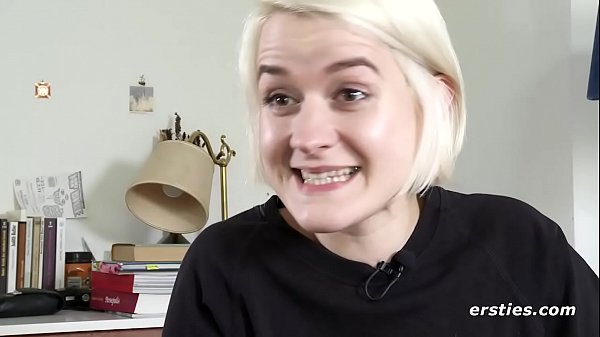 Luisa Has a Drenching Squirting_Orgasm - Ersties