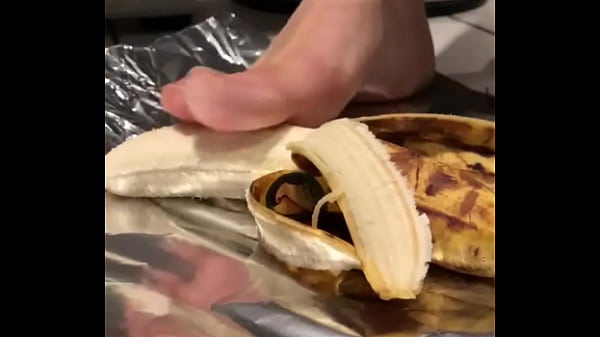 Nonton Essen Zertreten thumbnail