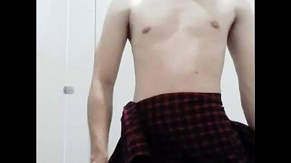 Thủ d&acirc;m ở toilet Vincom 