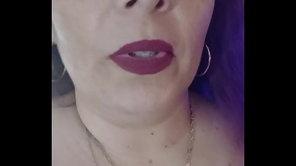 Play MP4 - Leave comments