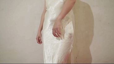 Nonton Cewek Indonesia Pantat Montok Memek Super Becek Ngangkang Ke Kamera thumbnail