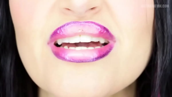 Don't Open Your Eyes thumbnail