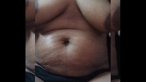 Desi wife showing boob