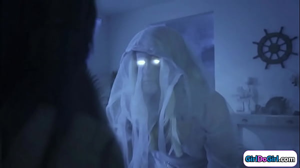 Play MP4 - Stepmom taken back by spirit of the past