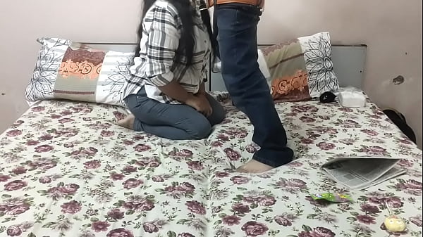 Amazing Sex with Indian xxx hot Bhabhi at_home! with clear_hindi audio