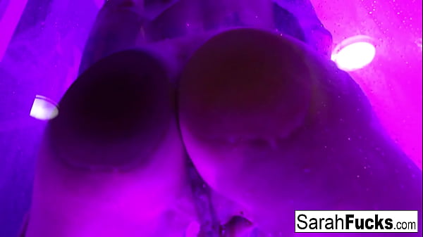 Play MP4 - Artistic wet masturbation with bad ass tattooed MIlf&excl;