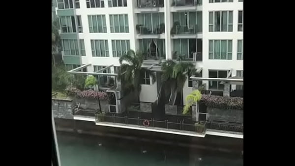 Nonton Ghjj thumbnail