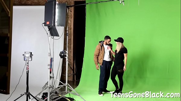 Candice Dare Wants Massive Black Wiener