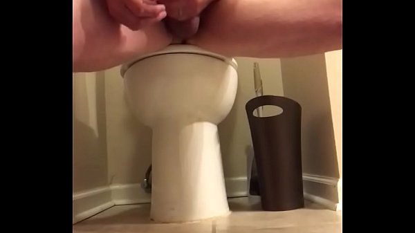 Play MP4 - Masterbating solo