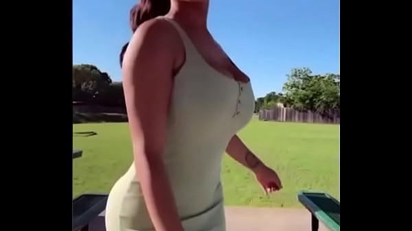 Nonton Sexy Female thumbnail