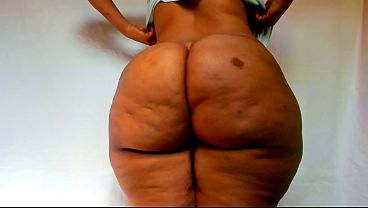 Naughty Ebony Milf With Huge Natural Ass Spreading Close-up And Telling You To Cum! thumbnail