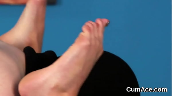 Horny babe gets jizz_load on her face eating all the love_juice