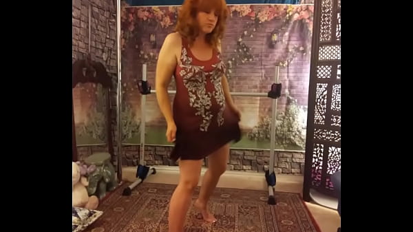 Hotwife Steffi_shows her cunt