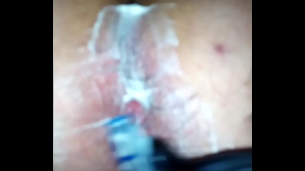 Play MP4 - Gay Depilando O Rabo Para O Macho