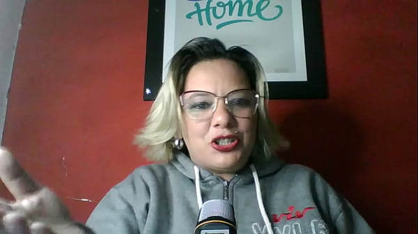 A PRIMEIRA NEGRA DELICIA A GRAVIDA TARADINHA