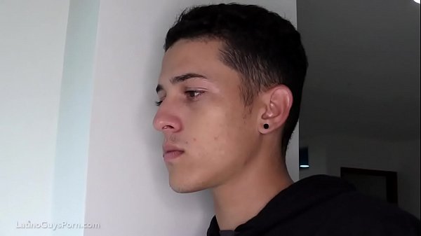 Play MP4 - Skinny Twink Strokes His Uncut Cock