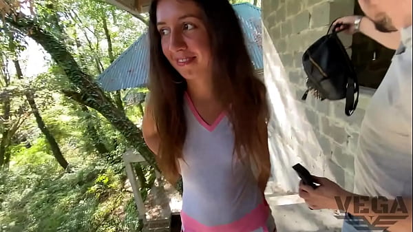 Play MP4 - lonely whore invited three friends to her house to fill all her holes with sperm