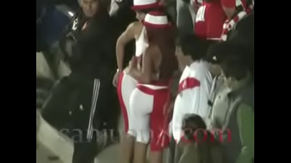 Irina Grandez y_Deysi Araujo