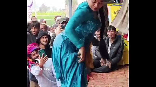 Haryanvi Hot Dancer Priya 