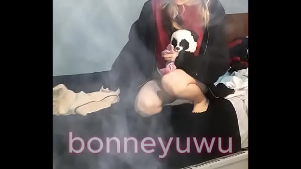 Bonneyuwu - 10:35 trabajando de lo que me gusta, argentina 