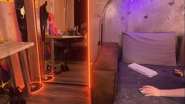 Nonton I Smoke A Menthol Cigarette thumbnail