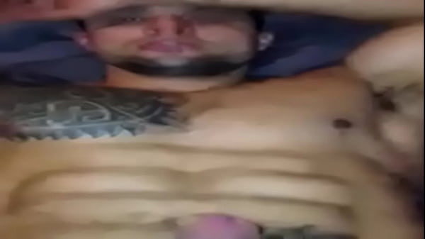 MACHO CASADO SENDO ENRABADO 