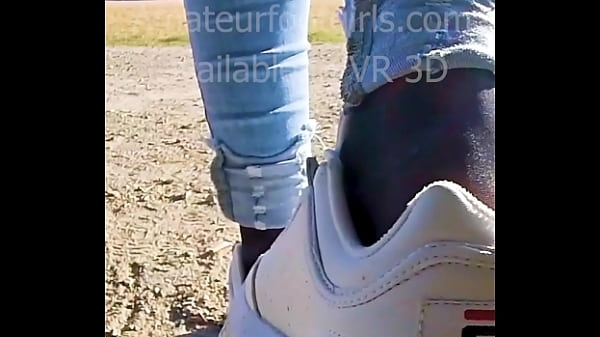 Play MP4 - Girl slips out of her sweaty stinky fila sneakers and shows off her sweaty nylons