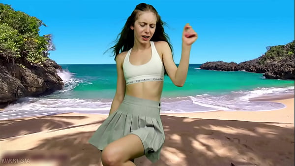 She s dancing onthe beach without panties