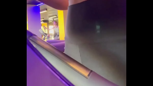 Nonton Gostosa Morenna thumbnail