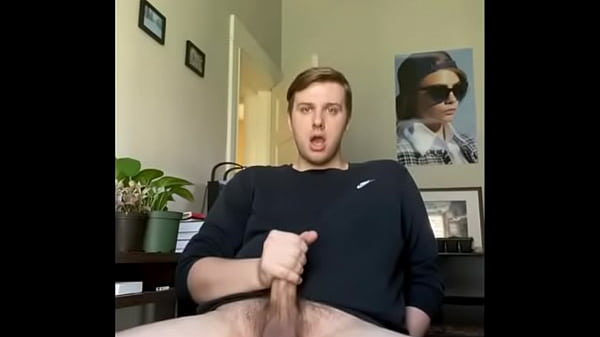 Play MP4 - Jerking my big dick in front of the window&excl;