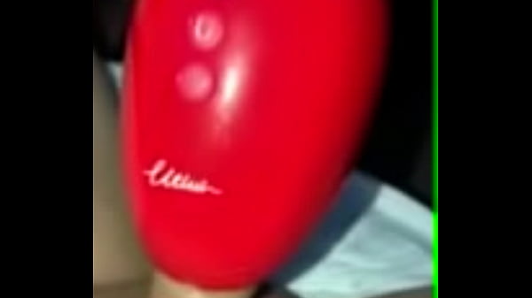 Play MP4 - Me fucking my vibrating suck toy