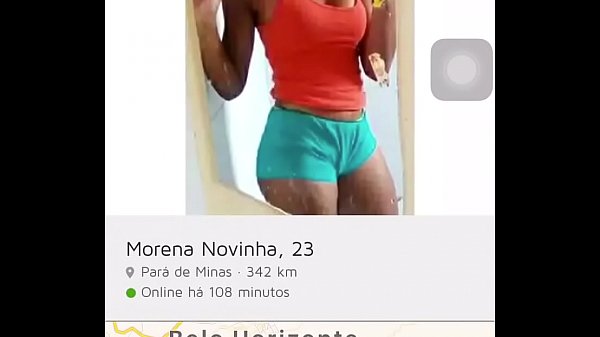 novinha de Minas Gerais tomando banho ao vivo no appJaumo
