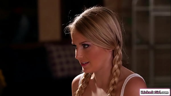 19yo teen caught masturbating by stepmom