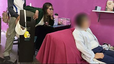 A las de tercero se les aloca la hormona y quieren probar la verga