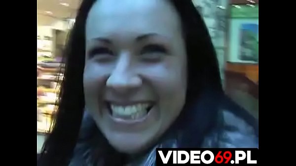 Play MP4 - Polskie porno - Murzyn rucha Polk&eogon; w Londynie