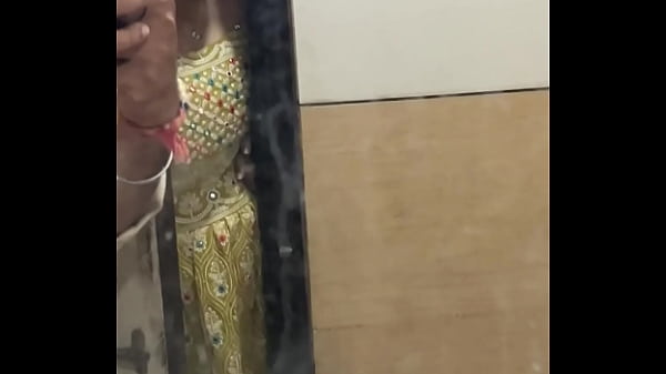 My hot indian girlfriend fuck in first time