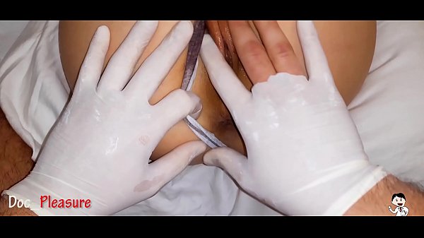 You are my Step Sister sowe can't fuck, right ? PUSSY_CLOSE UP